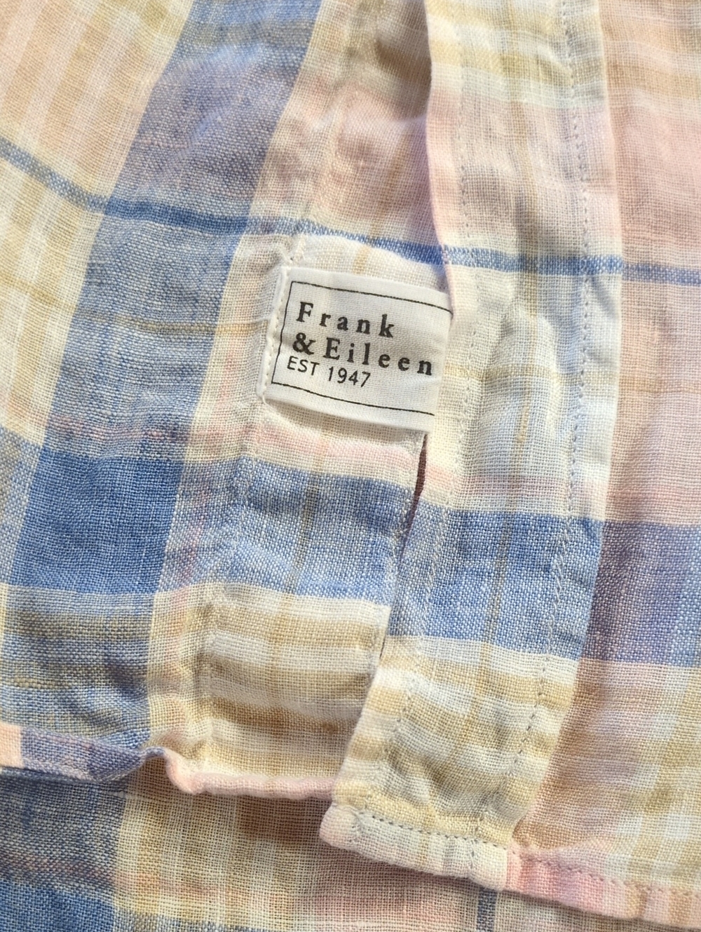 Frank & Eileen "Eileen" Long Sleeve Pastel Linen Relaxed Button Shirt Size Small - Picture 8 of 12